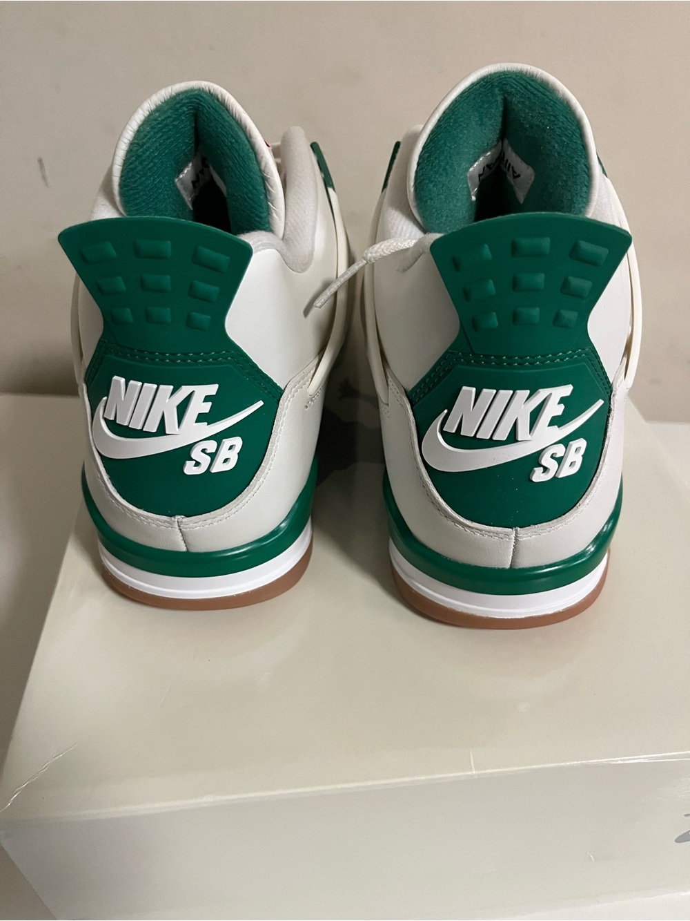 Air Jordan 4 Pine Green | Size 9.5 | New - Picture 5 of 6